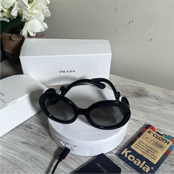 💎 PRADA NEW Women Round SPR27N 1AB-5W1 Gloss black; Gray POLARIZED sunglasses - Picture 4 of 15